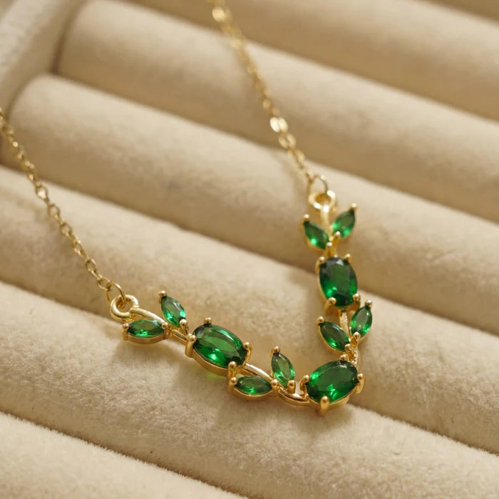 Royal Tulip Crystal Necklace