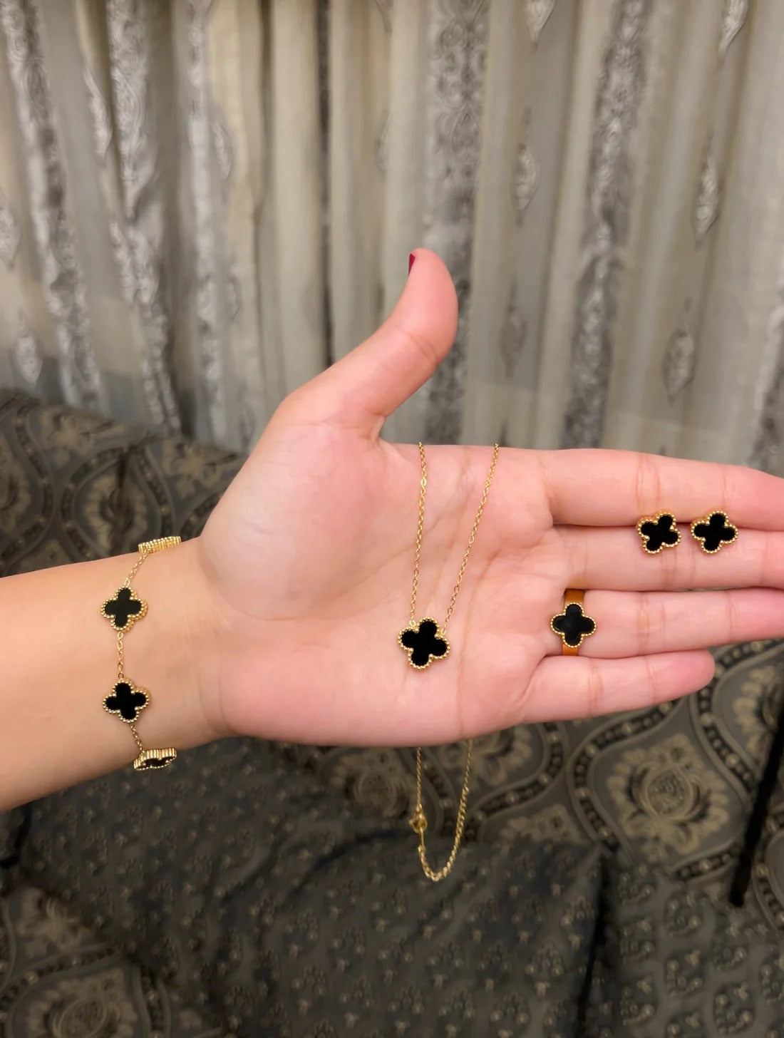 Premium Clover 4-Piece Complete Set (Adjustable Ring)